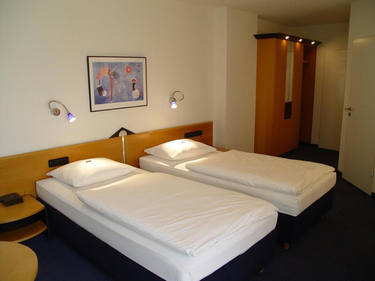 Hotel Am Weiher 에르켈렌츠 외부 사진