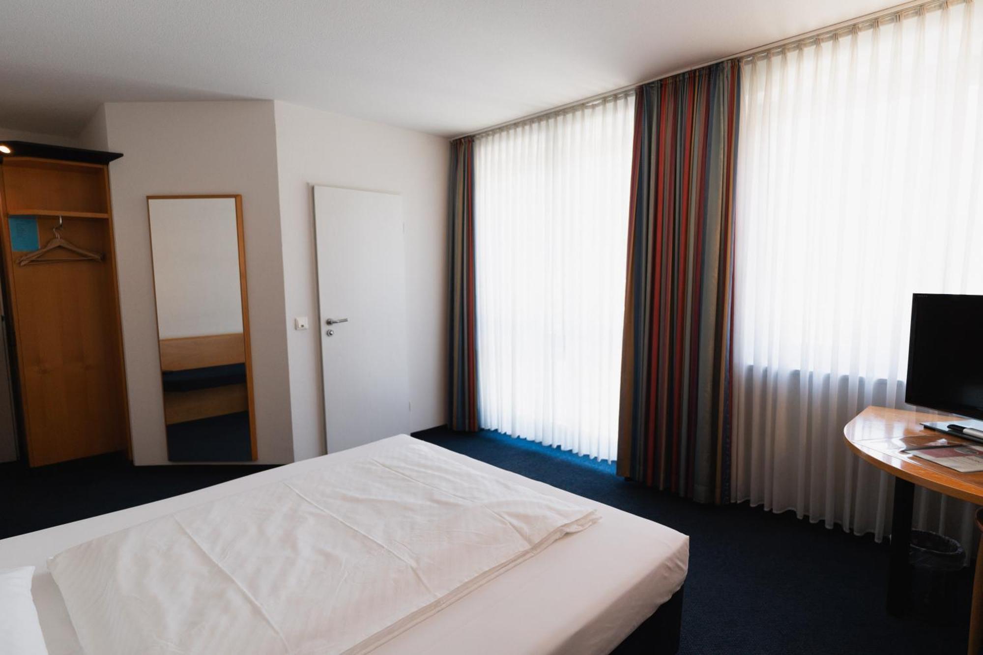 Hotel Am Weiher 에르켈렌츠 외부 사진
